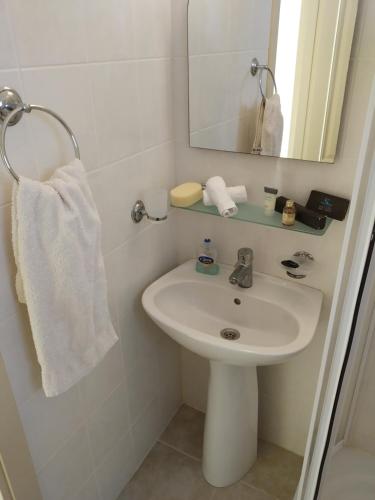 Un baño de Jade F BL. Zemin D - 6