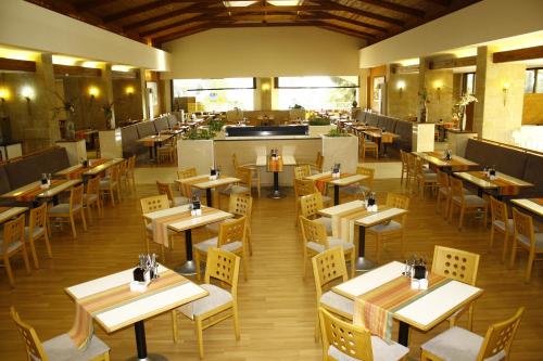 AQI Pegasos World 레스토랑 또는 맛집