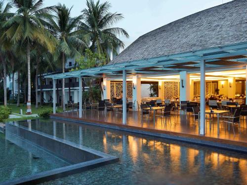 Veranda Resort & Villas Hua Hin Cha Amの敷地内または近くにあるプール