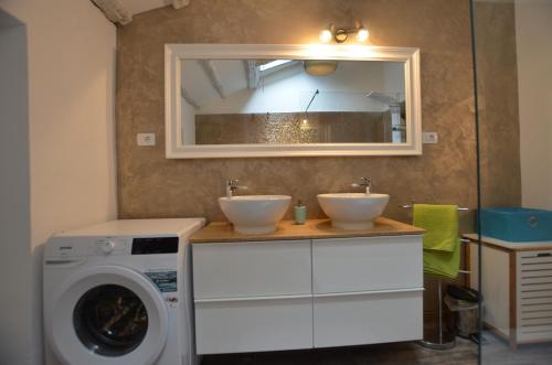 Noanna Apartment