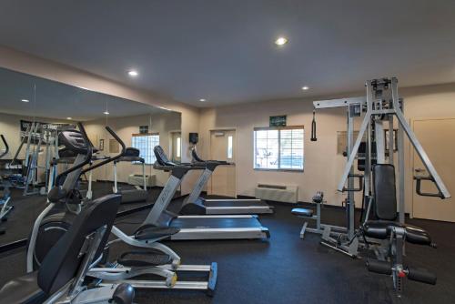 Fitness centrum a/nebo fitness zařízení v ubytování Candlewood Suites Austin North-Cedar Park by IHG