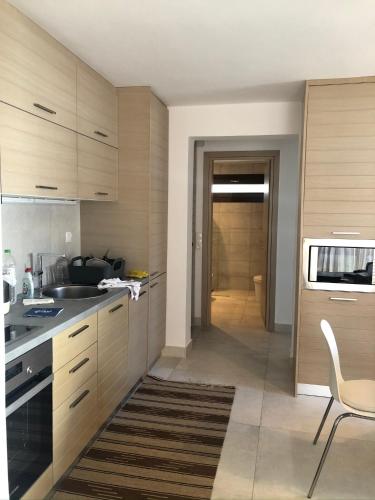 Η κουζίνα ή μικρή κουζίνα στο Villa Denni