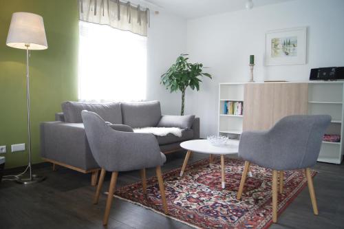 Posezení v ubytování Schöne, große Ferienwohnung in Waldenbuch, nahe Stuttgart Messe, Böblingen, Sindelfingen