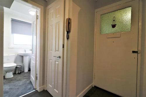 Gallery image of Greenock West Apartment in Greenock