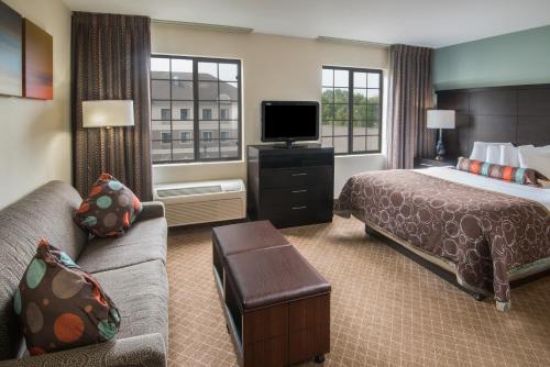 Gallery image of Staybridge Suites Columbus-Airport, an IHG Hotel in Columbus