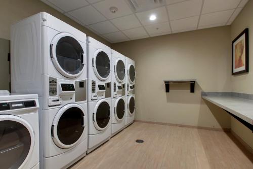 Φωτογραφία από το άλμπουμ του Staybridge Suites Plano - The Colony by IHG σε The Colony
