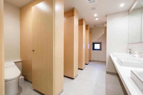 Bathroom sa Grand Cabin Tenjin Minami