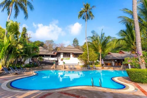 Swimmingpoolen hos eller tæt på Phi Phi Holiday Resort