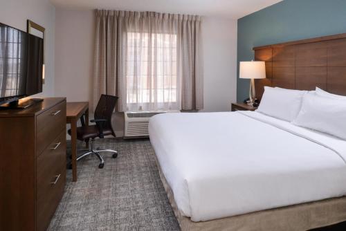 Staybridge Suites Indianapolis Downtown-Convention Center, an IHG Hotel Image