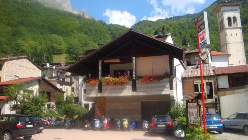 Gallery image of Albergo Matiz Da Otto in Paluzza