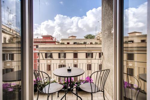 ローマにあるColonna Suite - Rome San Giovanniのギャラリーの写真