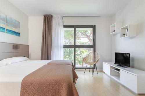 Gallery image of Apartamentos Royal Marina Gardens in Castelldefels