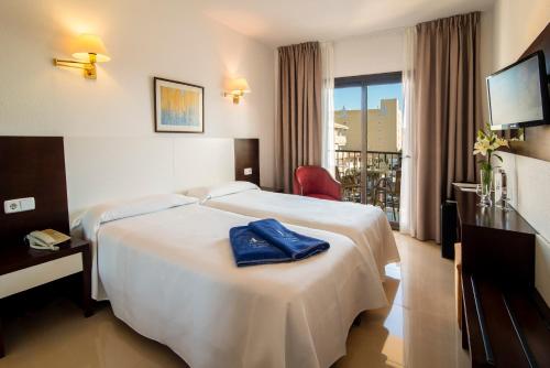 Hotel Amoros photo 2