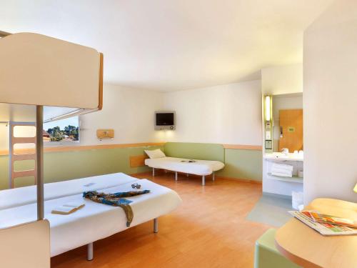 Koupelna v ubytování First Inn Hotel