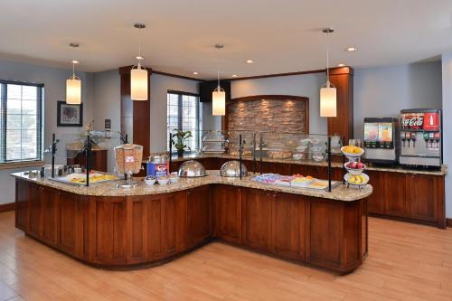 Foto da galeria de Staybridge Suites San Antonio-Stone Oak, an IHG Hotel em San Antonio