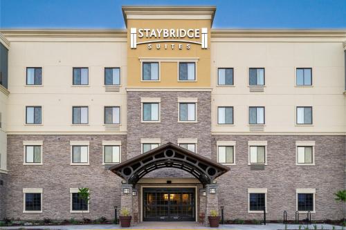 Η πρόσοψη ή η είσοδος του Staybridge Suites - Newark - Fremont by IHG