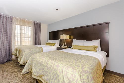 Foto dalla galleria di Staybridge Suites Grand Forks, an IHG Hotel a Grand Forks