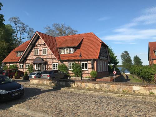 Gallery image of Fischhaus am Schaalsee in Zarrentin