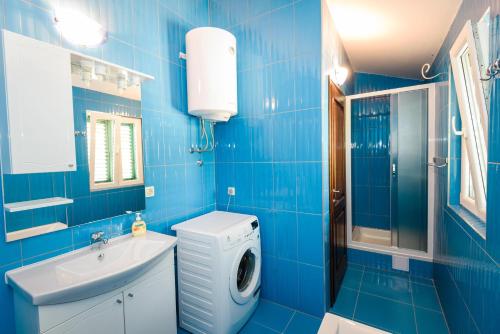 Kúpeľňa v ubytovaní Villa Dragobratović