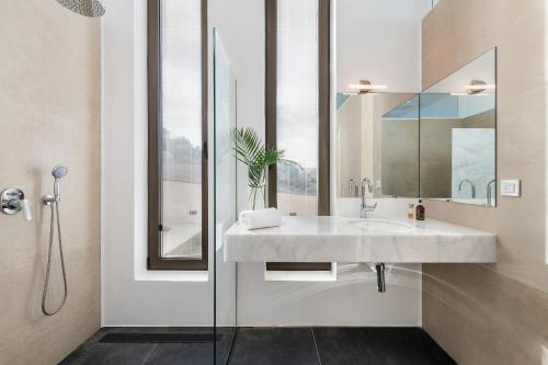 Koupelna v ubytování Ellas Residence fantastic pool heated