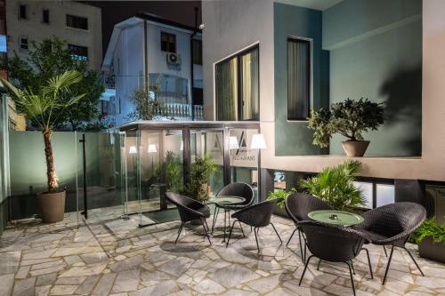 Patio nebo venkovní prostory v ubytování Allure Boutique Hotel