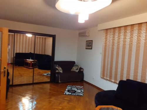 Gallery image of Apartament David in Târgu Jiu