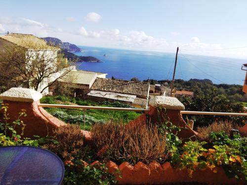 Gallery image of Traditional Panoramic Sea View House in Lákones
