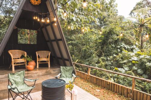 Сад в Villa Baba By The Villas 100