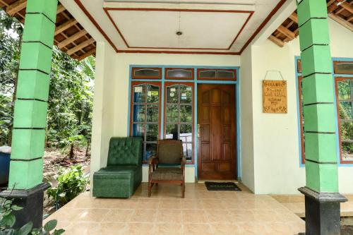 Χώρος καθιστικού στο Homestay Mbah Parni