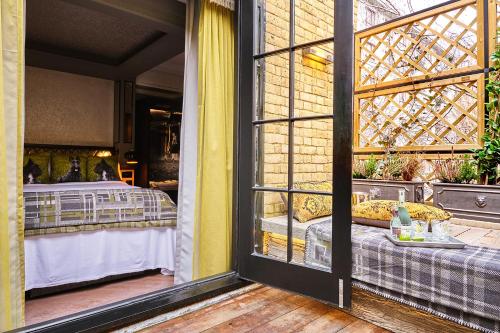 Feature Double with Balcony