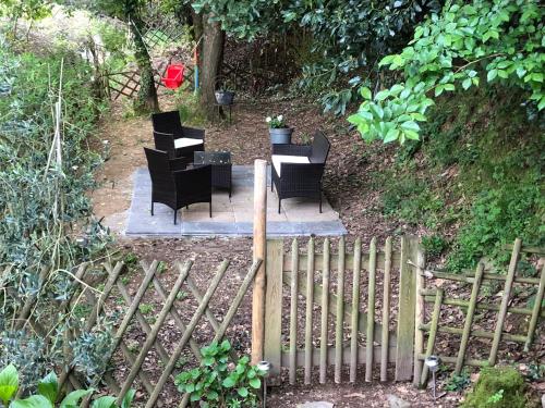 A garden outside Agula Relais appartamento