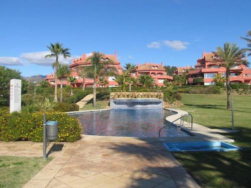 Marbella beachside apartment in 5 star gated