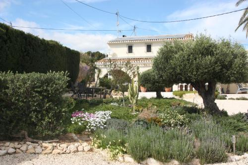 Κήπος έξω από το Finca los Bancales