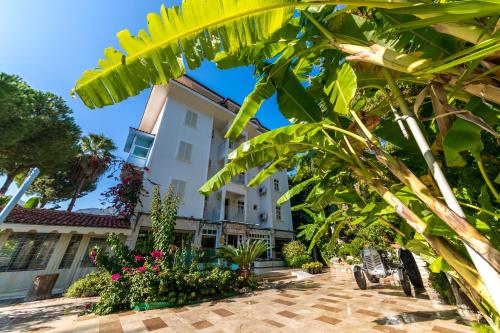 Giardino di Petunya Konak Boutique Hotel