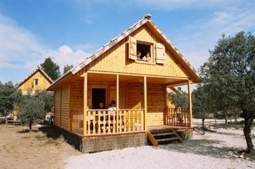 Camping SierraMaría Bungalow (Spanje María) - Booking.com