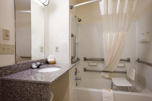 Bagno di Days Inn by Wyndham Los Lunas