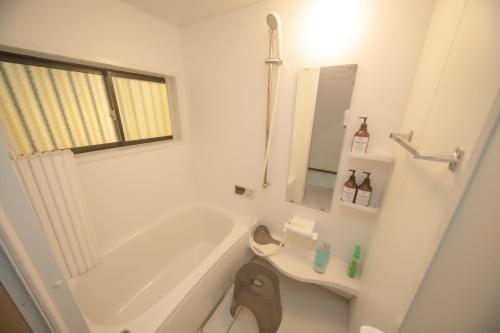 Jomira & Jony House