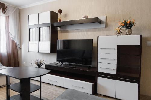 Трюмо Шатура - купить в Соликамске, цена 2 300 руб., продано 21 января 2020 - По