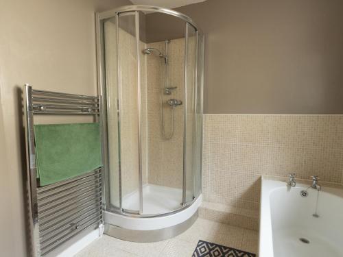 Et badeværelse på Sandsfoot Rest