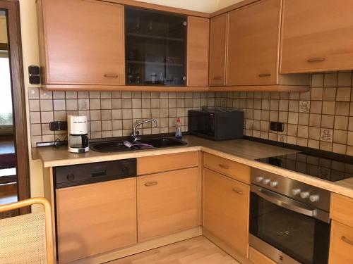 Η κουζίνα ή μικρή κουζίνα στο Haus Moselwelt Helene