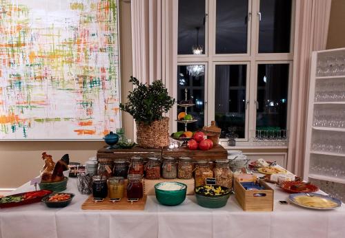 Jídlo v hotelu nebo okolí