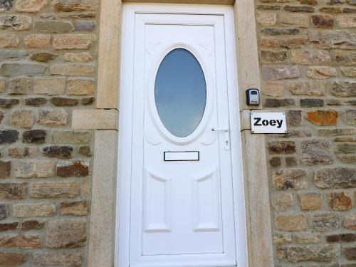 Zoey Cottage – Photos 2