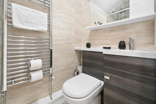 Stunning Studio Flat for 2 people in Kensal Green near West Kilburn, Ladbroke Grove and Maida Hill