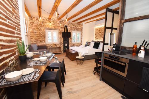 Murofinto Homes