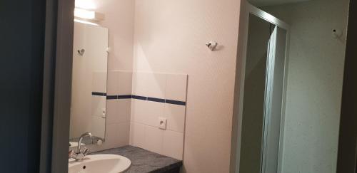 Ένα μπάνιο στο Gîte de Manehouarn