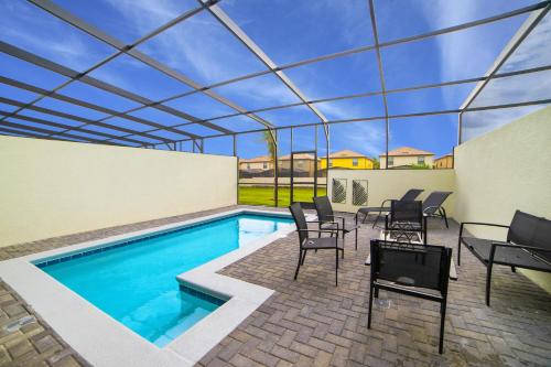 Townhome Splash Pool BBQ FREE Water Park photo 39