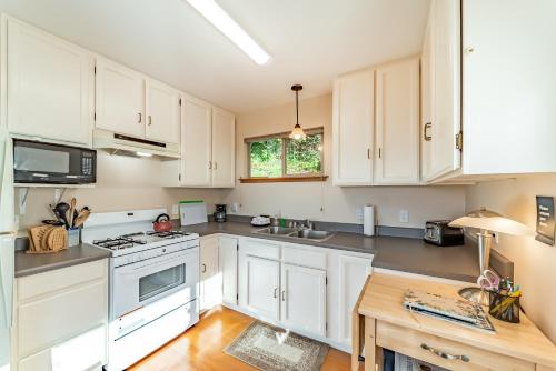 Baxter's Bayview Cottage – Photos 4