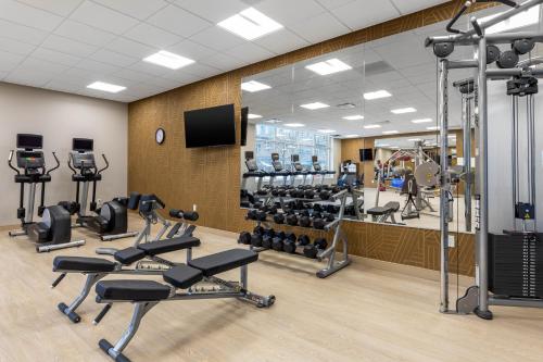 Γυμναστήριο ή/και όργανα γυμναστικής στο Cambria Hotel Omaha Downtown