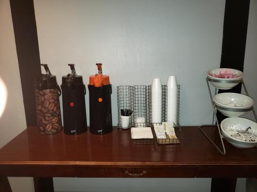 Напитки в Super 8 by Wyndham Milwaukee Airport