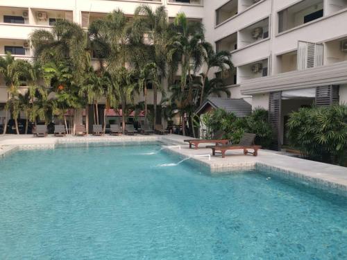 Bazén v ubytování The Zen Hotel Pattaya nebo v jeho okolí